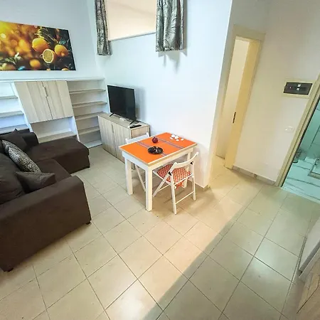 Moni 1179 Apartmán *