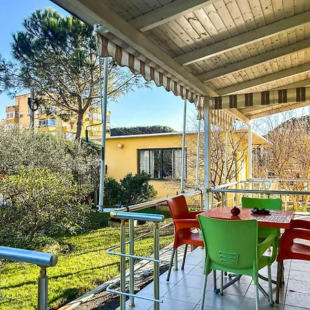 Moni 1179 Apartmán Golem (Tirana)
