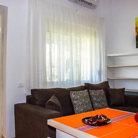 Διαμέρισμα Moni 1179 Golem (Tirana)